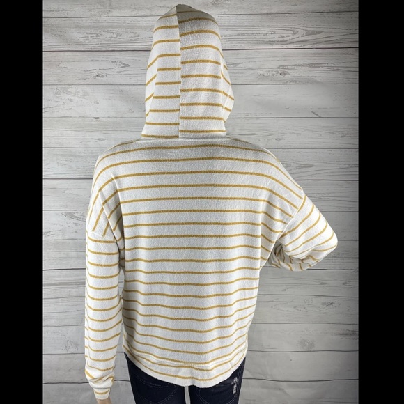 American Eagle Soft & Sexy Plush Hoodie - Picture 9 of 12